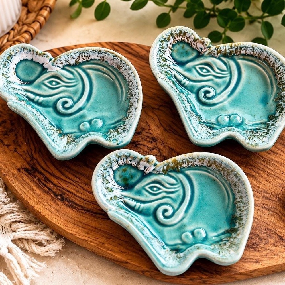 Thai Celadon Elephant Dip Set 3 Teal Crackle Glaze Elephant Trinket Dishes Boho